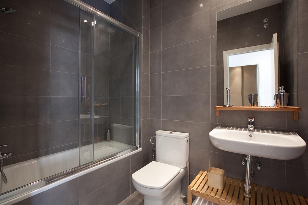 Apartamento Ab Montjuic Barcelona Habitación foto