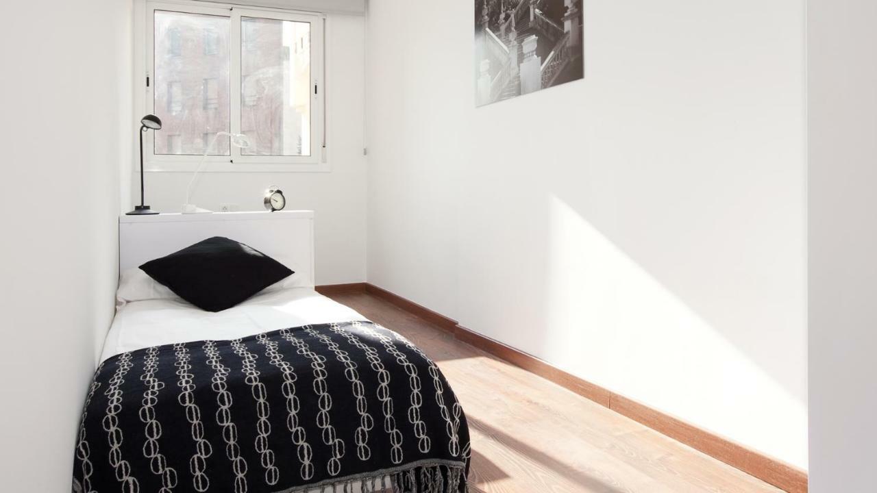 Apartamento Ab Montjuic Barcelona Exterior foto
